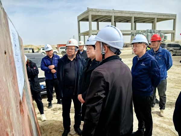 bcw8白菜网论坛总会计师杨璇莅临青海西台一体化应用示范项目检查指导工作