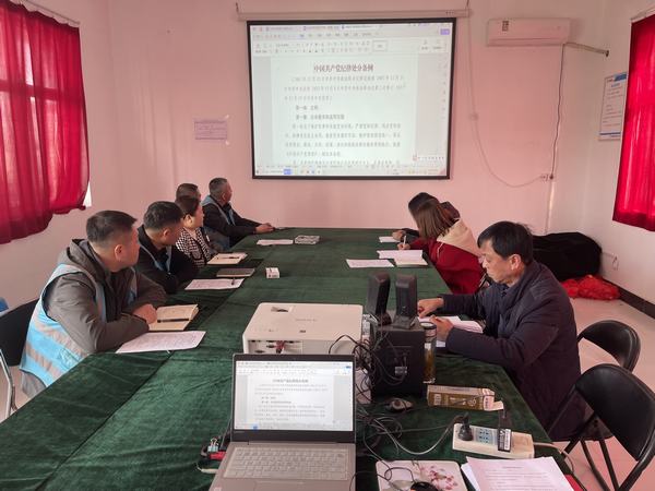 陕煤建设澄合分公司第十五项目部“学讲谈”推动党纪学习教育入脑入心