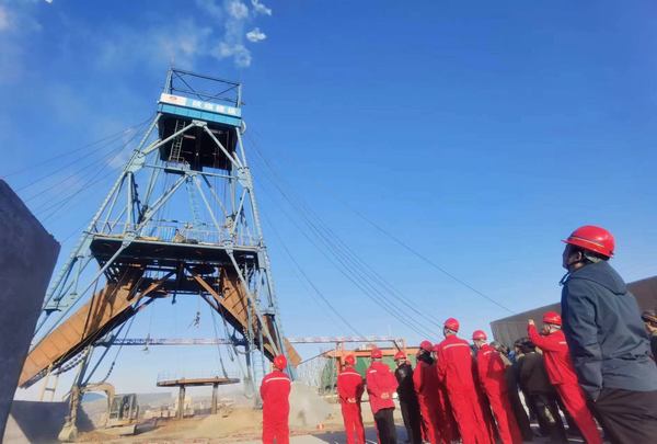 陕煤建设矿建二公司市场开发稳中求进,一路飘红