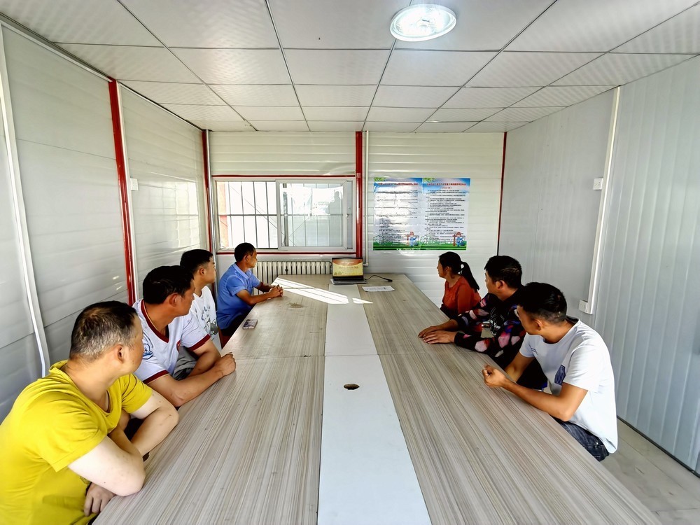 陕煤建设铜煤公司第十三项目部: 答好应试卷,不惧“热”烤验