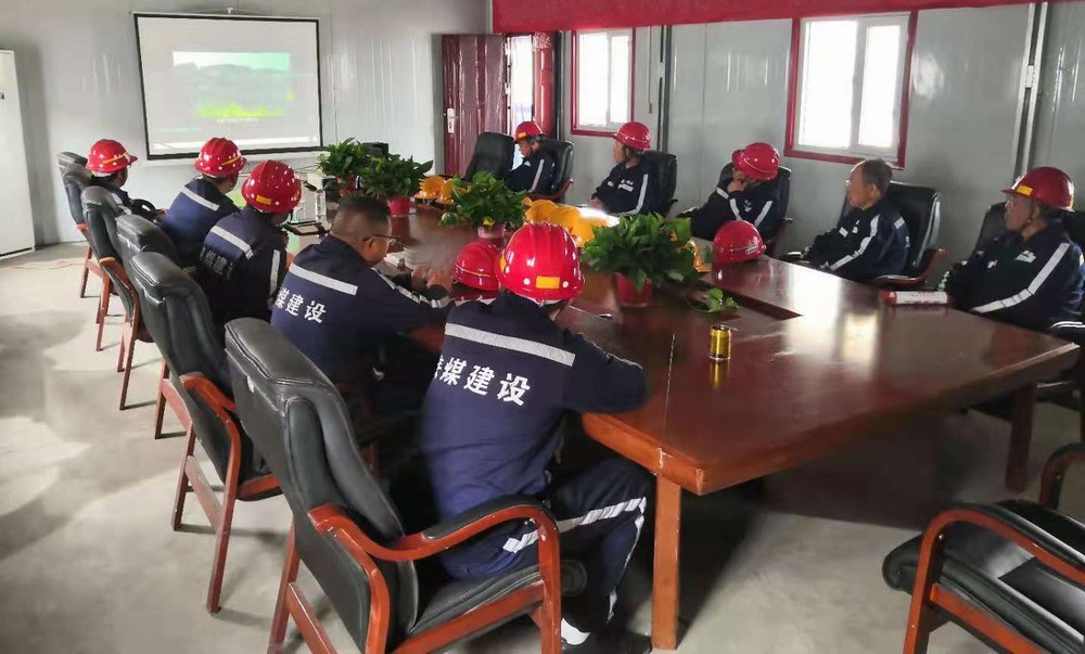 陕煤建设煤矿运营服务分公司:多管齐下整治“三违”