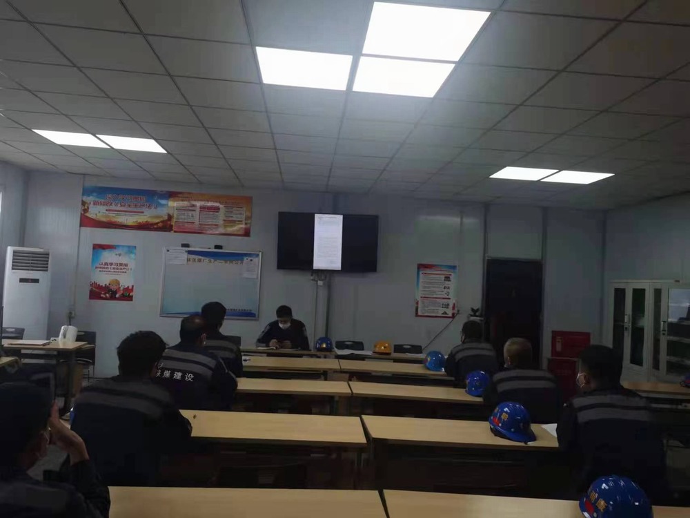 陕煤建设洗选煤运营公司红柳林洗煤厂项目部: 以人为本 把健康“请进门”