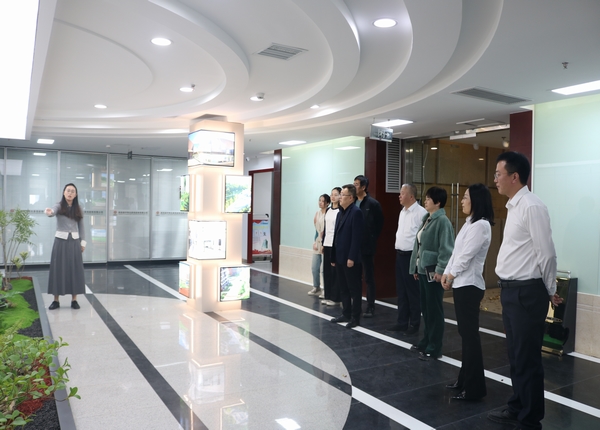 对标学习拓思路    创新实干再奋进