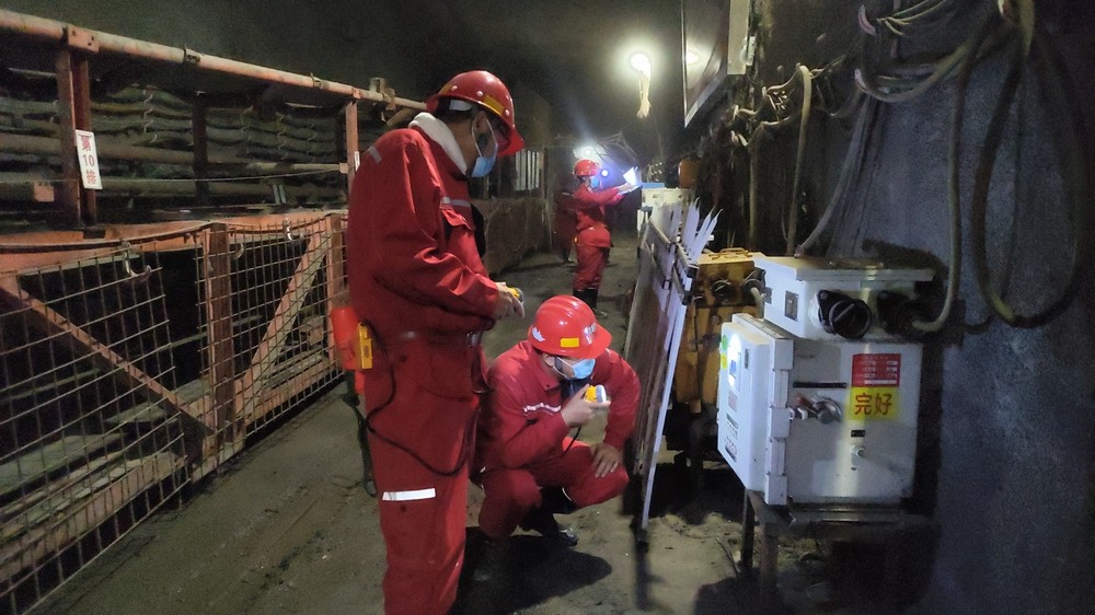 陕煤建设矿建二公司:用标准之尺“丈量”安全之路