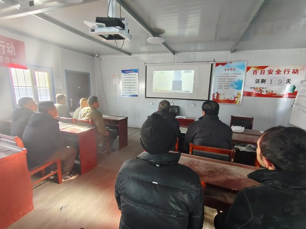 陕煤建设煤矿运营服务分公司:开展南京大屠杀悼念活动