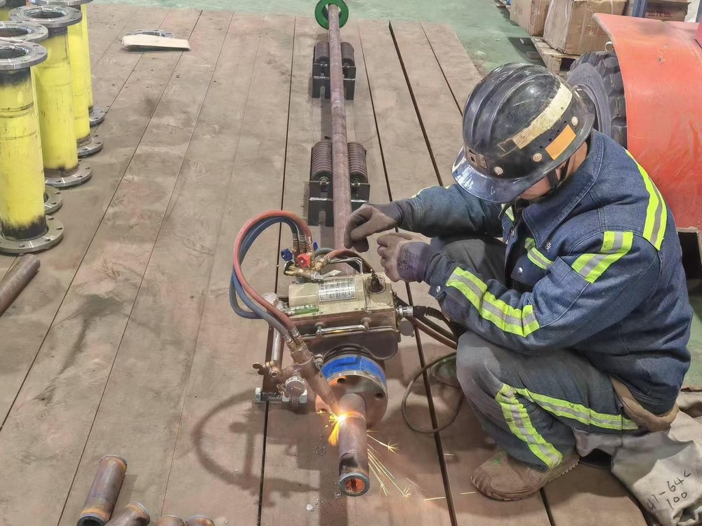 心中有沟壑 眉目做山河