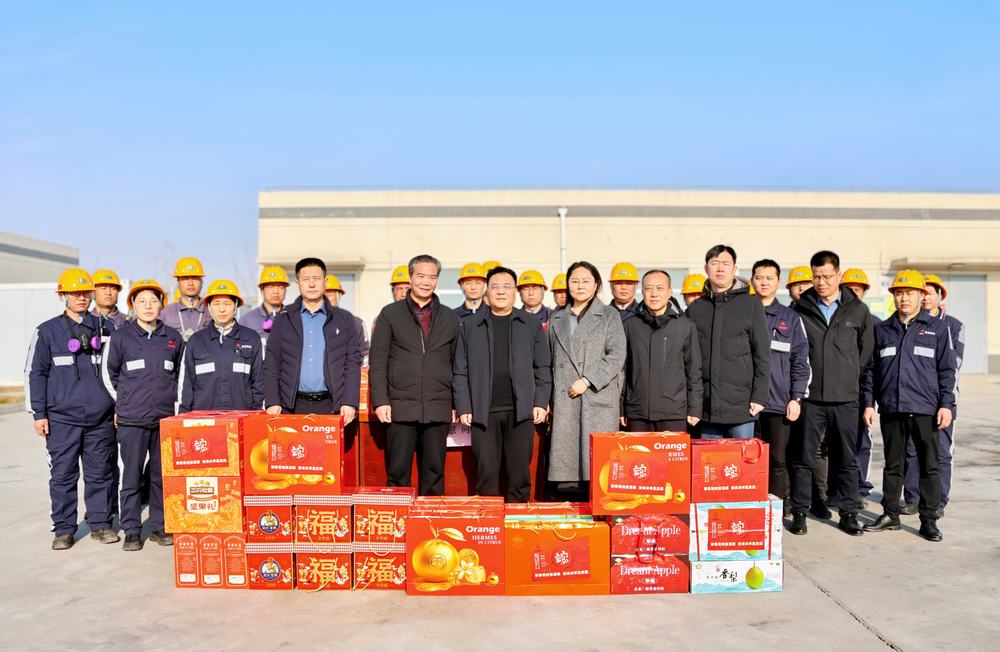 陕煤建设领导看望慰问春节期间坚守岗位的干部职工