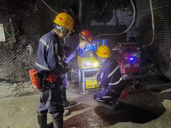 陕煤建设煤矿运营服务分公司:全力推进一线复工复产