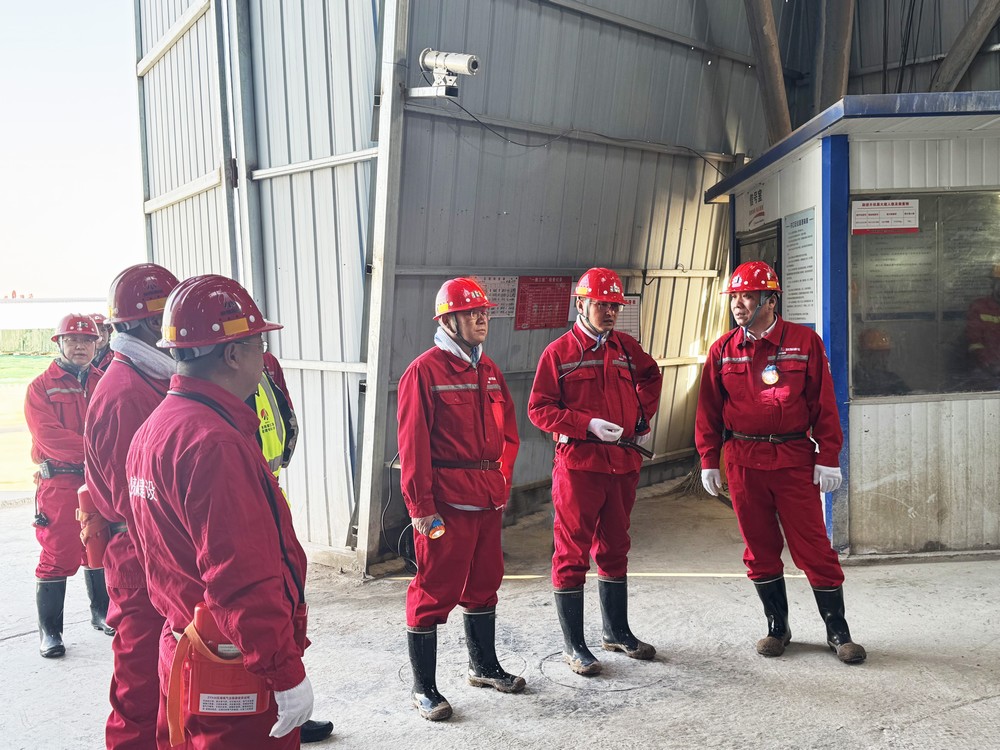 bcw8白菜网论坛安全检查组到陕煤建设矿建三公司红柳林项目部开展一季度安全生产及消防安全大检查