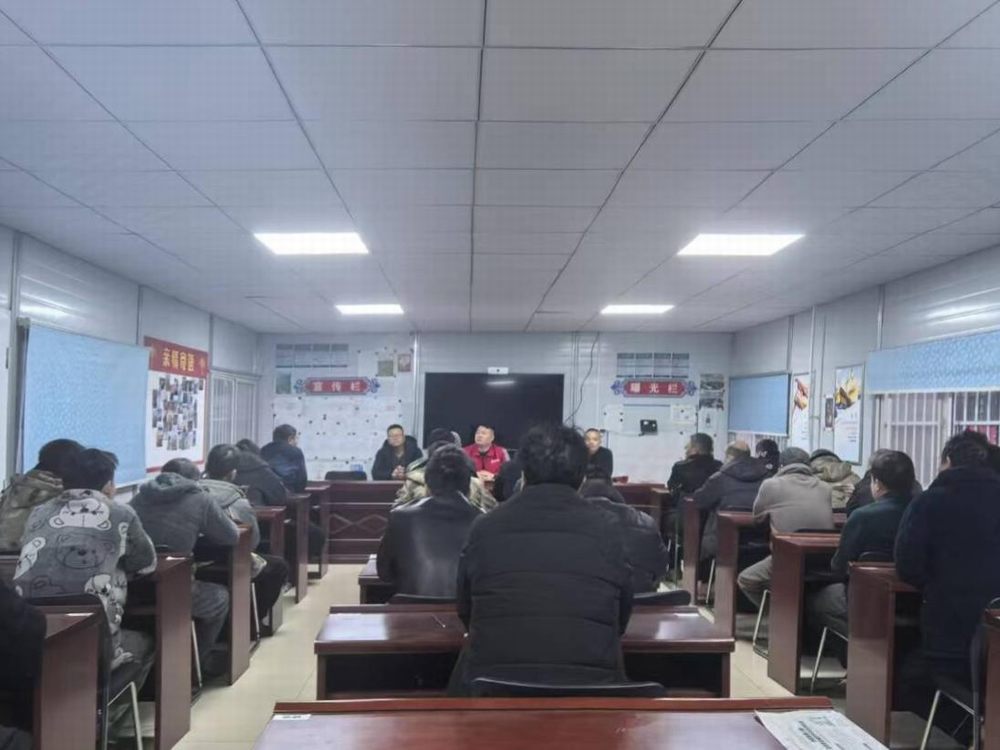 陕煤建设机电安装公司玉华项目部:拧紧“安全阀”,护航新征程