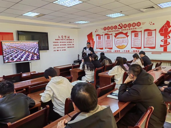 陕煤建设煤矿运营服务分公司:“青”廉出击 系紧干事“风纪扣”