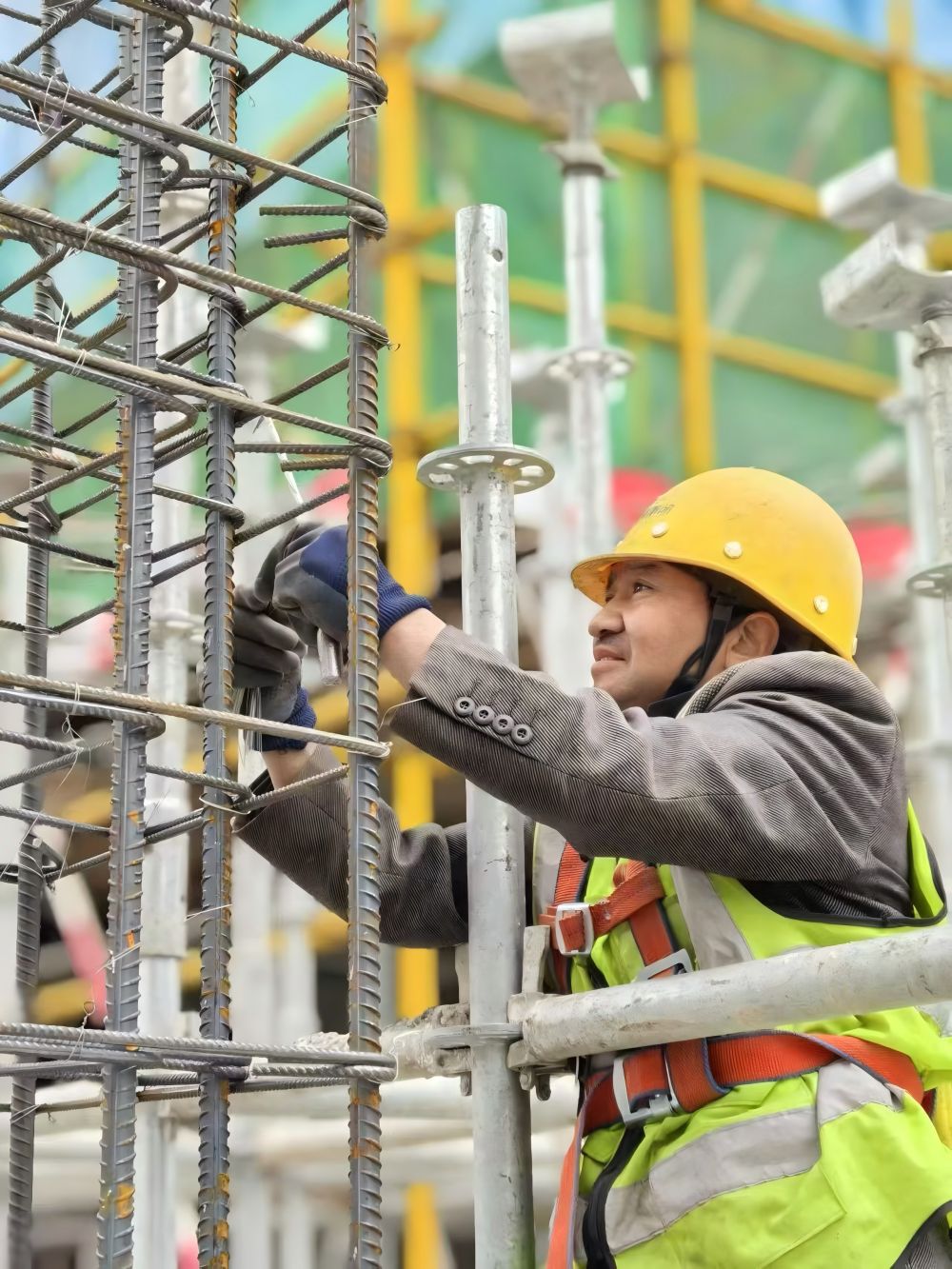 陕煤建设天工公司土建第九项目部:春风劲吹施工忙,李家沟风井项目加速前行