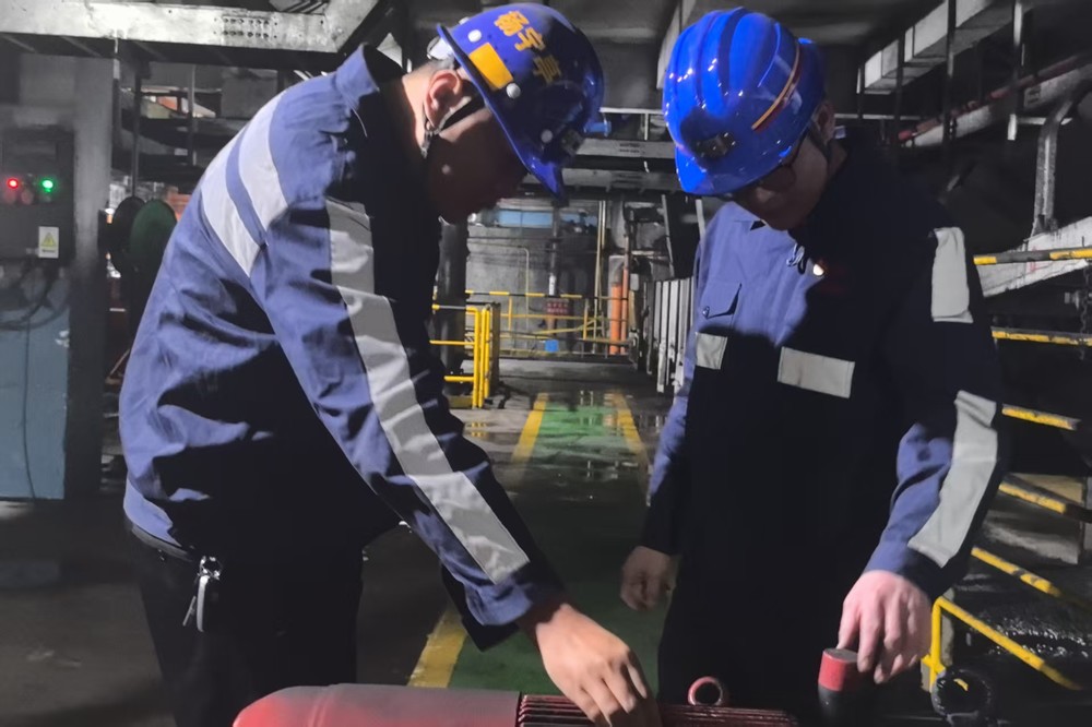 陕煤建设洗选煤运营公司红柳林洗煤厂项目部:五一坚守践初心 劳动奏响最强音