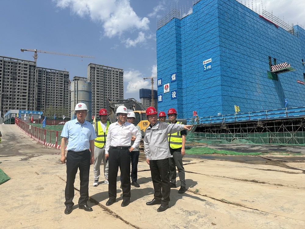 王明智深入天工公司基层项目检查指导