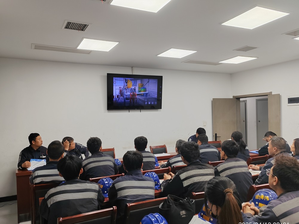 陕煤建设洗选煤运营公司红柳林洗煤厂项目部：多措并举重落实  严抓细管保平安