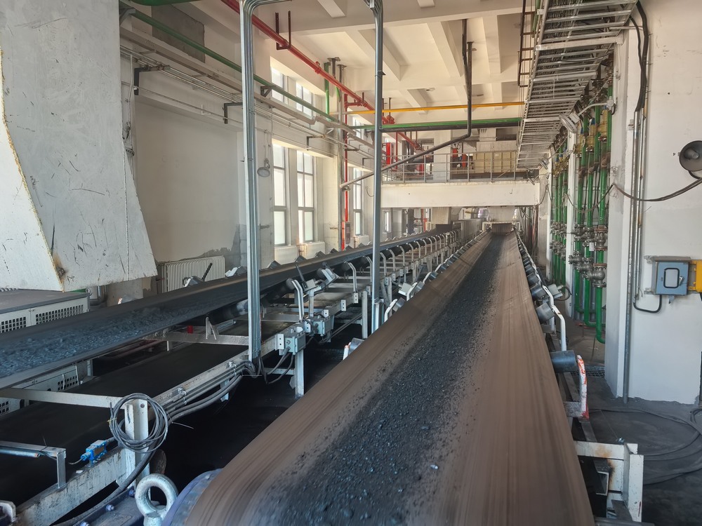 陕煤建设韩城分公司安装四项目部：王峰煤矿选煤厂带煤试生产成功，以攻坚之势铸就精品工程