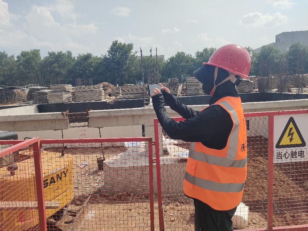 风险隐患随手拍 争做安全“吹哨人”