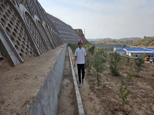 陕煤建设煤矿运营服务分公司：多举措筑牢雨季“三防”安全屏障