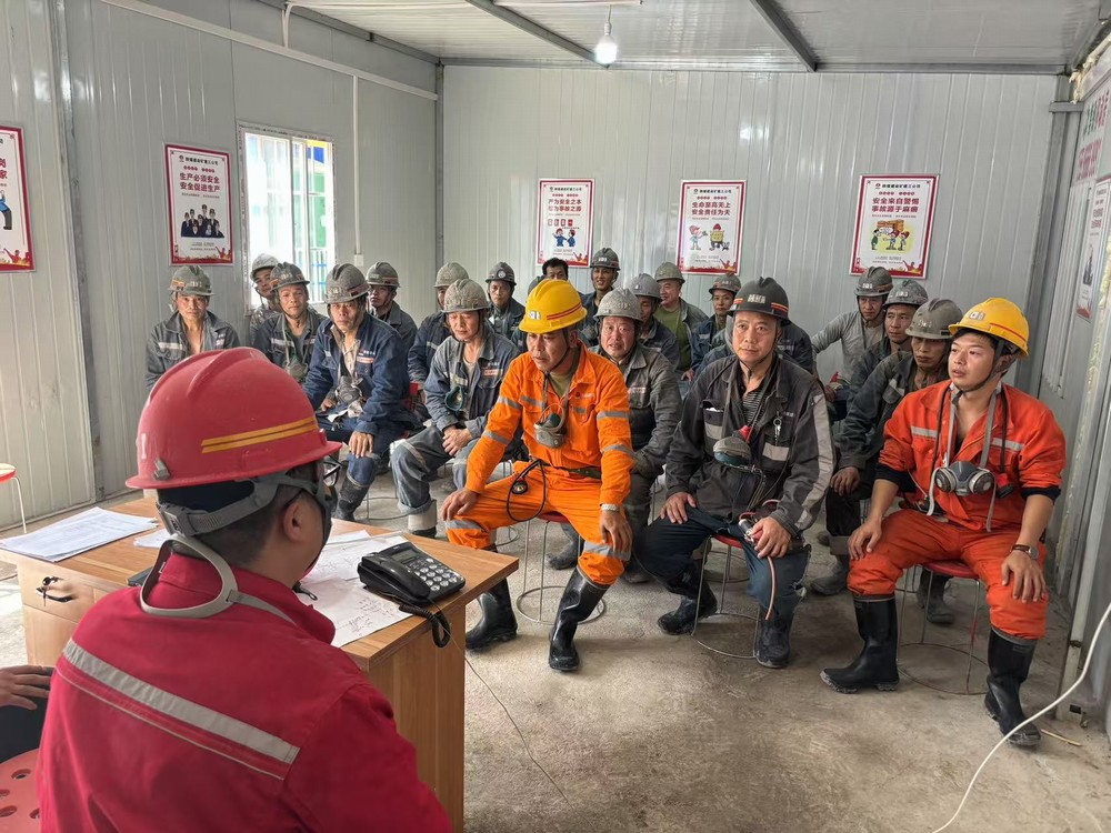 陕煤建设矿建三公司:以“迅”应汛,织密安全防护网