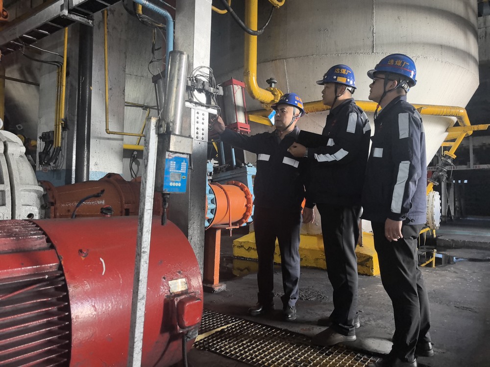 陕煤建设洗选煤运营公司红柳林洗煤厂项目部:高温淬炼初心 坚守筑牢防线