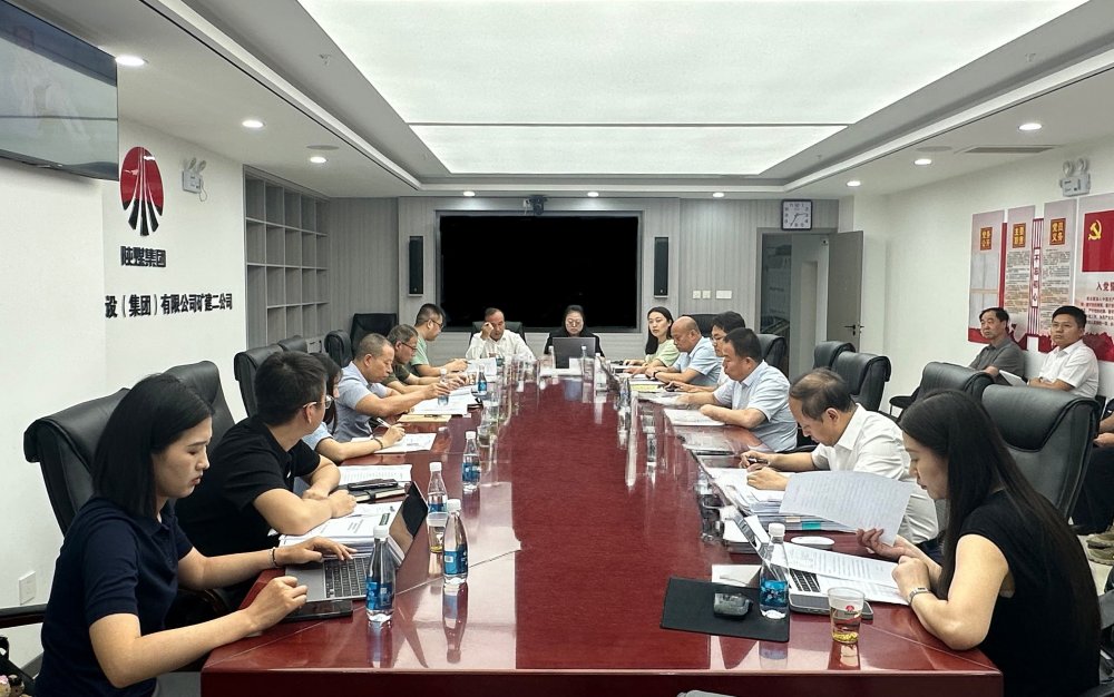 <strong>bcw8白菜网论坛深入建设集团开展法律工作专项指导</strong>