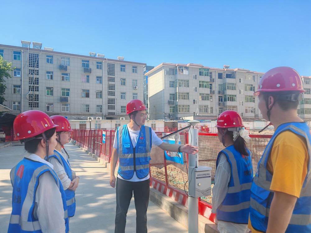 陕煤建设渭南分公司第八项目部:青年联动青安岗 巡查筑牢安全网