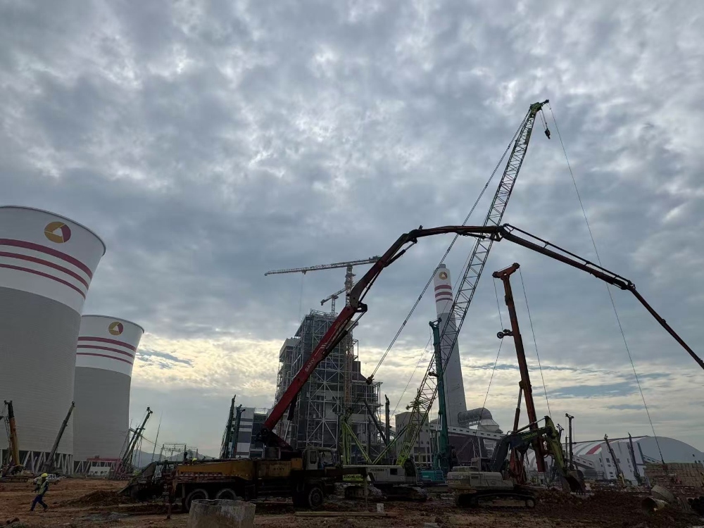 24小时鏖战!陕煤电力上高有限公司2x1000MW清洁煤电扩建项目煤仓间灌注桩圆满完成