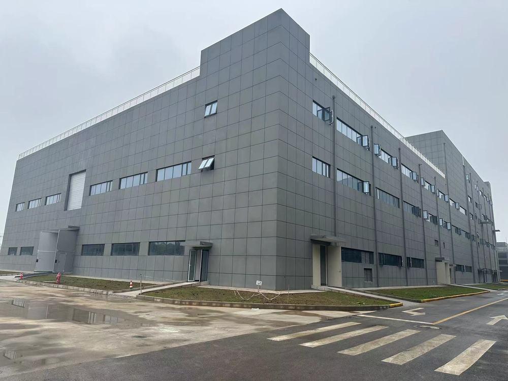 陕煤建设渭南分公司承建的陕煤研究院泾河新城新能源产业基地 项目(一期)扩建施工总承包工程圆满通过竣工验收