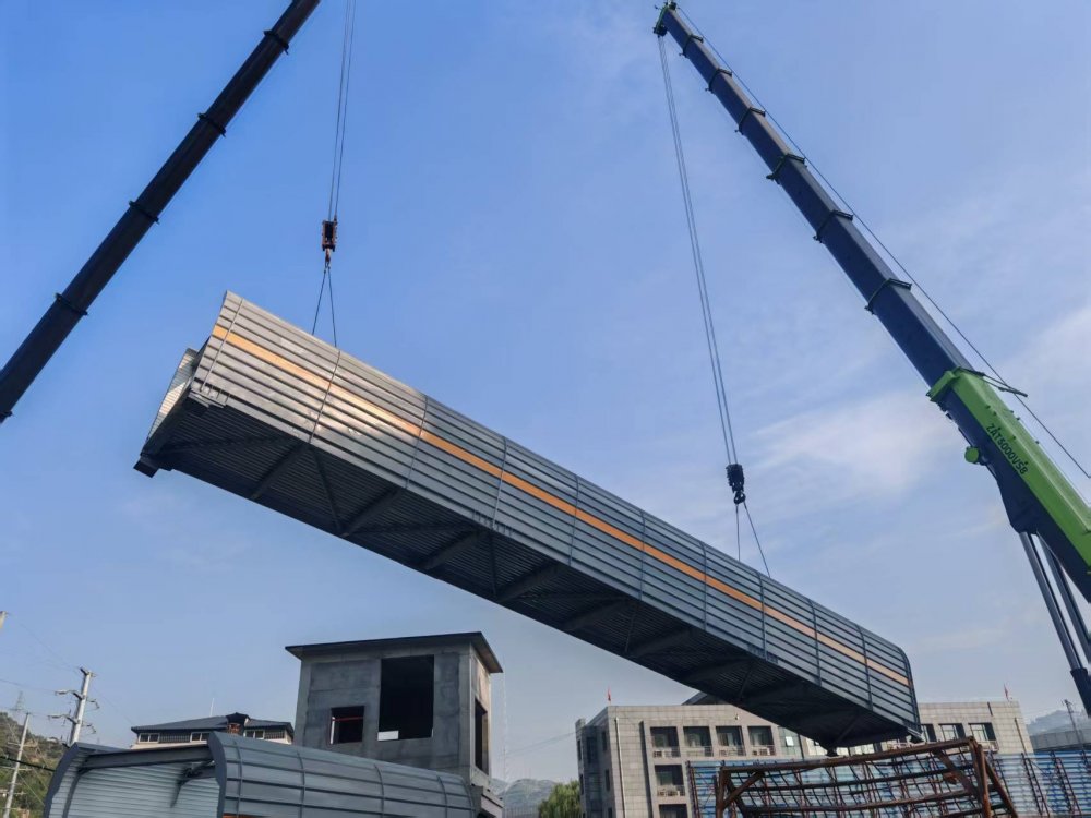 陕煤建设韩城分公司土建十一项目部：一座装配式栈桥顺利完成吊装​