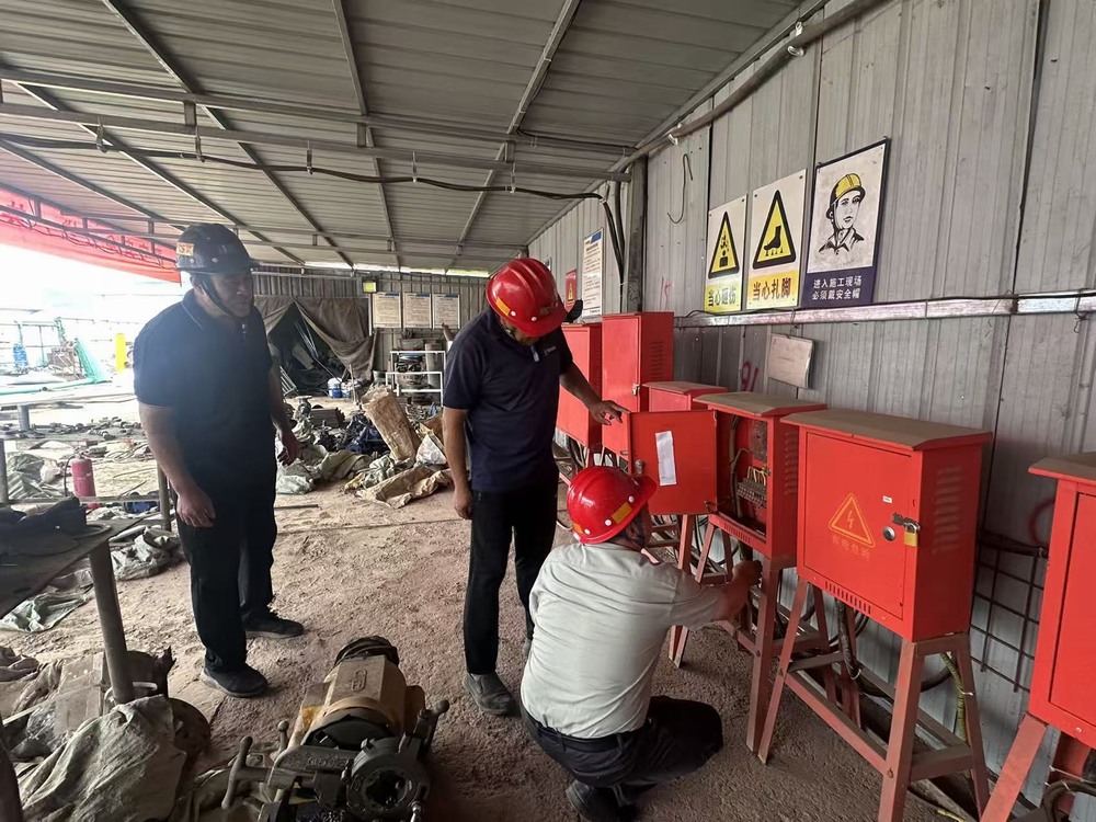 安全生产不放假,应急值守不“打烊”—陕煤建设矿建二公司开展“双节”期间安全生产大排查