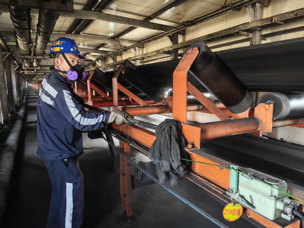 陕煤建设洗选煤运营公司红柳林洗煤厂项目部:以“零松懈”姿态护航节日生产