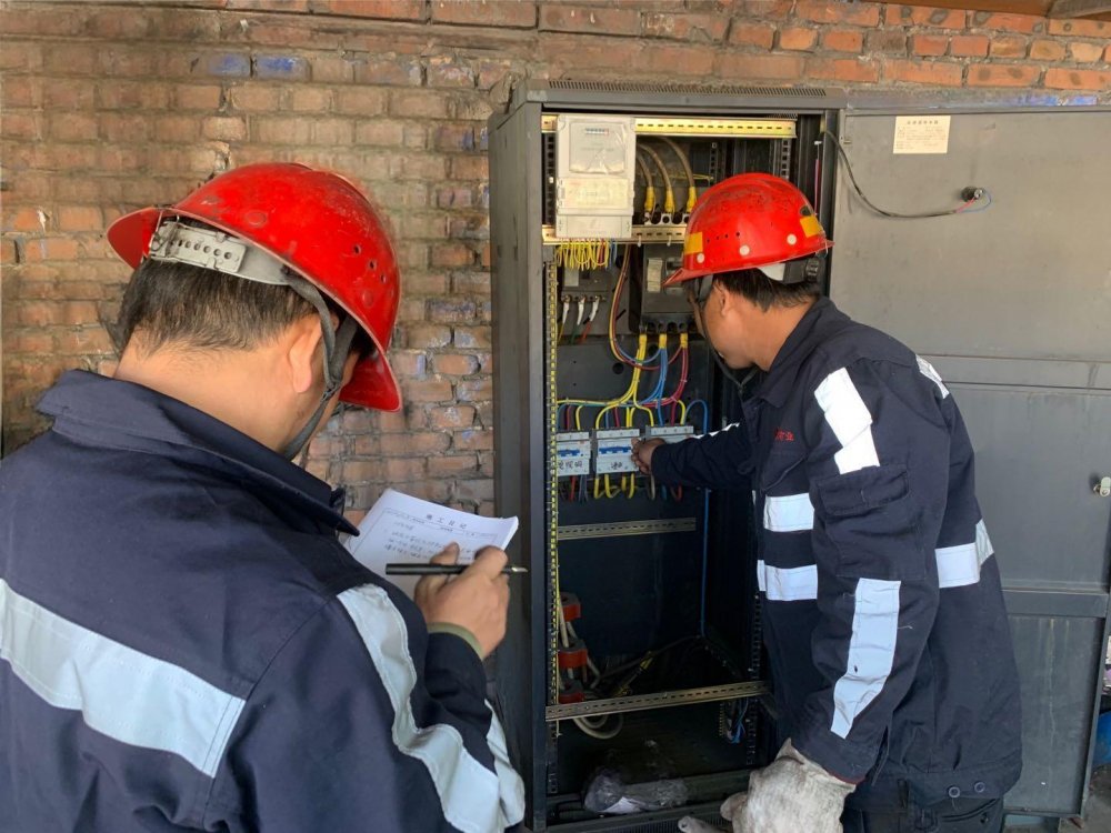 陕煤建设韩城分公司张家峁项目部:拧紧机电“安全阀” 冲刺百日安全目标