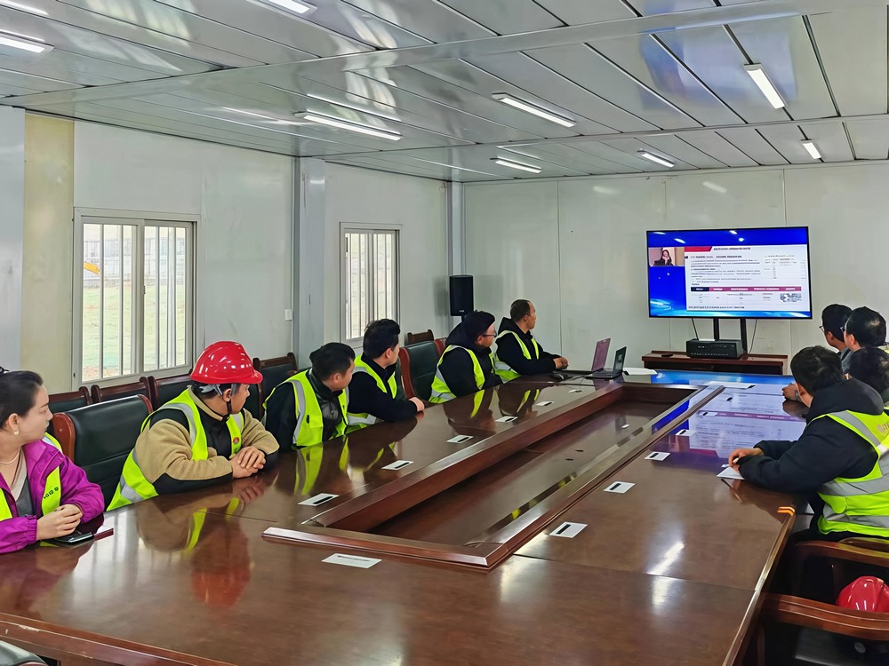 陕煤建设铜煤公司第十五项目部:多维发力筑牢“百日安全”生产防线