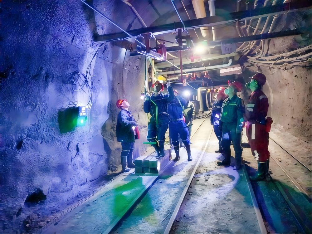 陕煤建设机电安装公司玉华项目部：高标准完成架空乘人装置安装