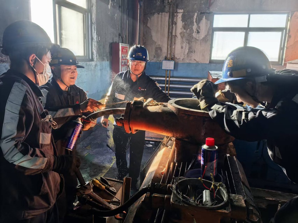 陕煤建设洗选煤运营公司：“破击利刃”  把脉冬季运输安全