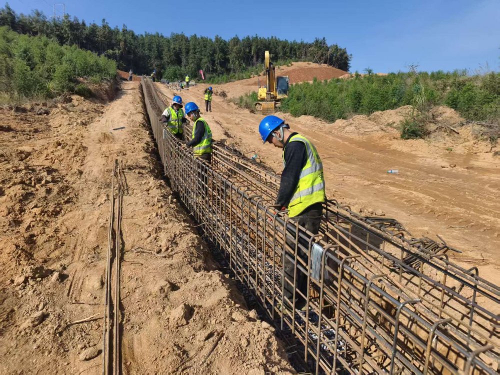 陕煤建设渭南分公司第一项目部：鏖战一线保进度 匠心筑造促发展