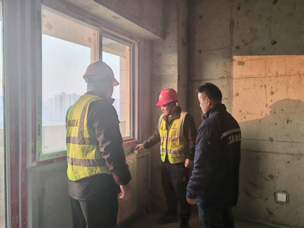 陕煤建设铜煤公司第十五项目部： 暖心护航采暖季 优质服务显担当