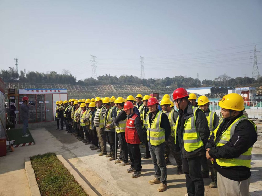 严守红线保安全 精耕细作筑精品