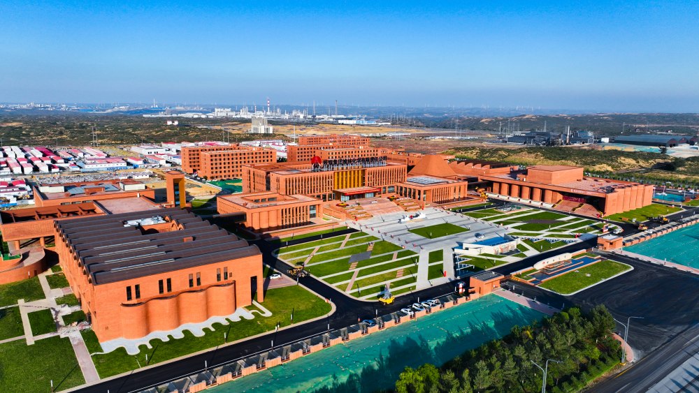 陕煤建设天工公司承建的榆林化学1#、2#宿舍楼工程顺利通过竣工验收