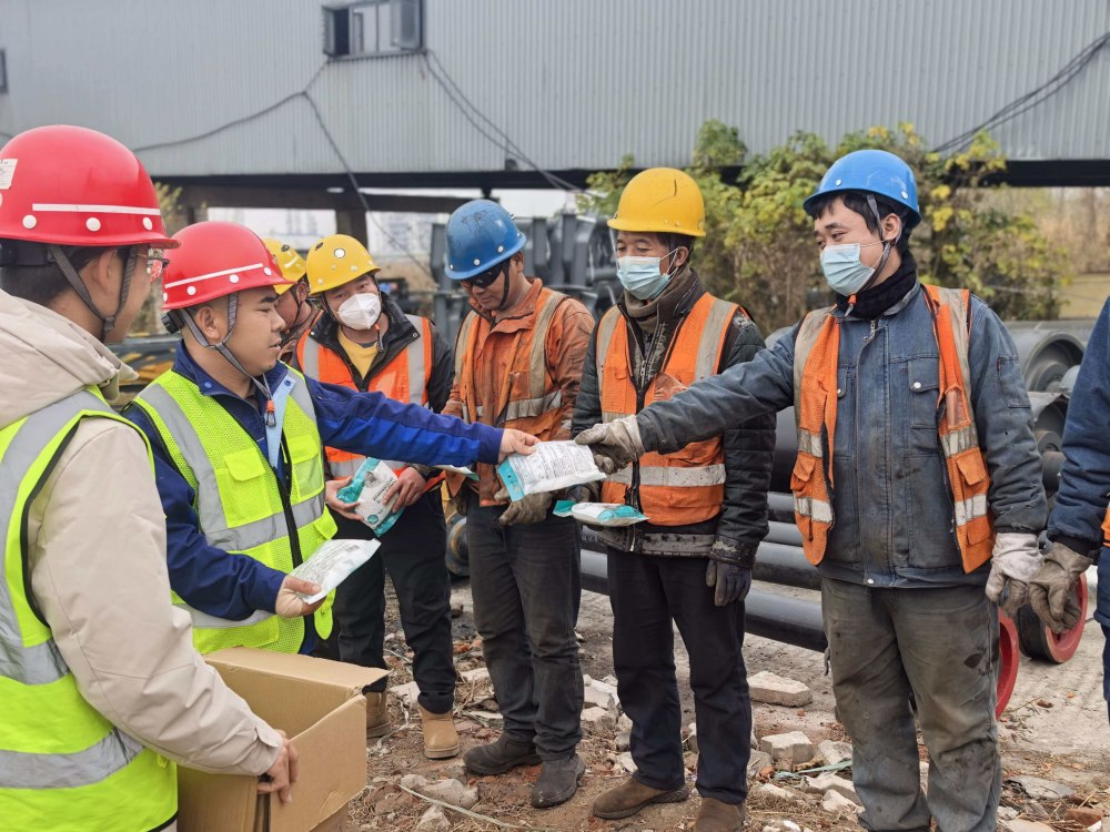 陕煤建设路桥分公司荆州项目收官冲刺守底线，暖心护航保平安